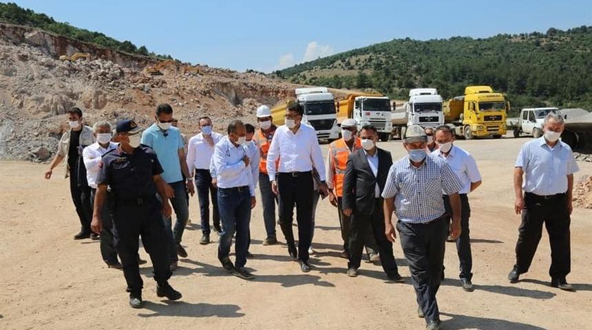 Kalker ocağında incelemelerde bulundu