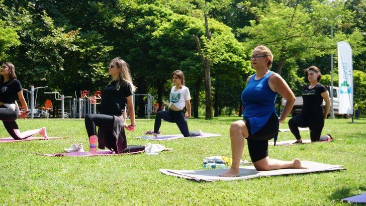 İzmit Belediyesinden kadınlara özel spor etkinliği G2