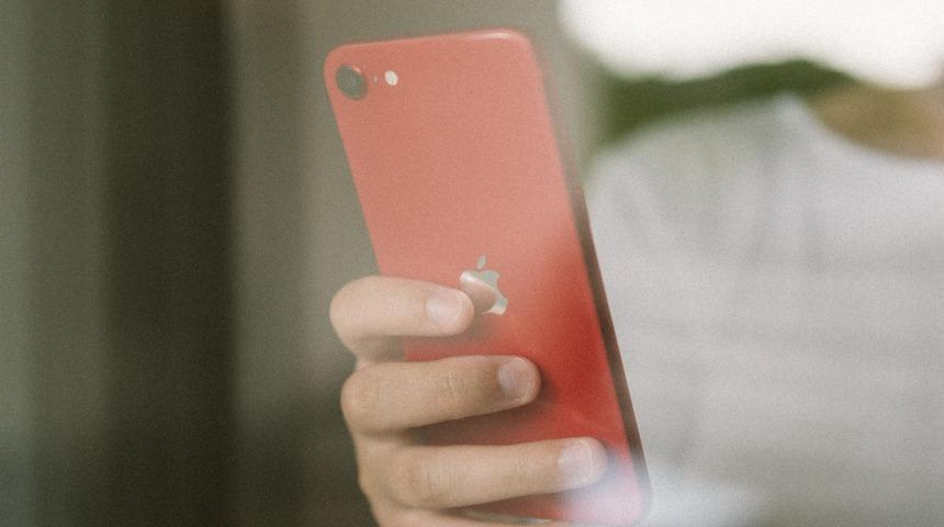 iPhone SE 2020'nin pabucu dama: Apple'dan daha da ucuz bir iPhone gelebilir!