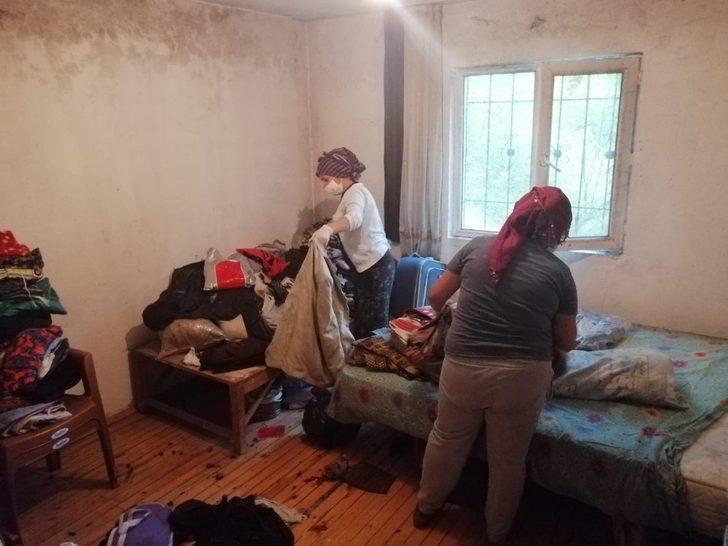 Uzundere’de çöp ev 3 günde temizlendi G4