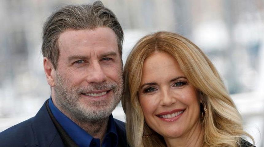 ABD'li yıldız Travolta Paris'te