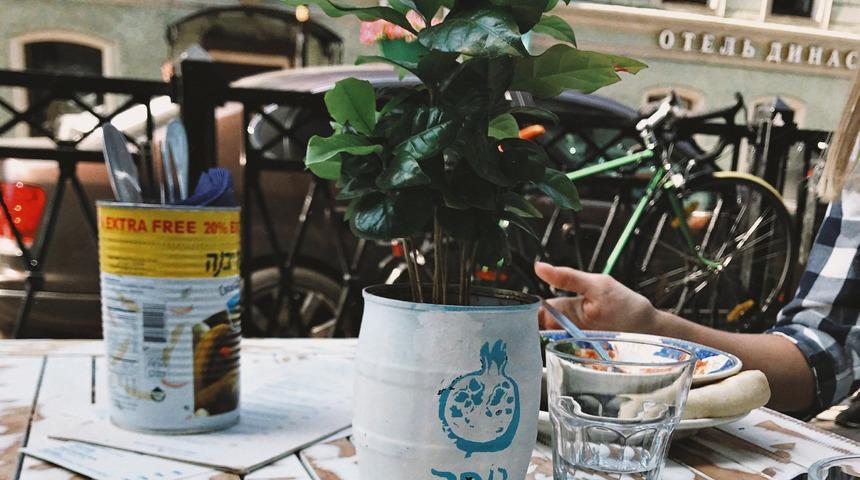 Konserve tenekelerinden harika araçlar elde edebilirsiniz! Mumluk, organizer, saksı...