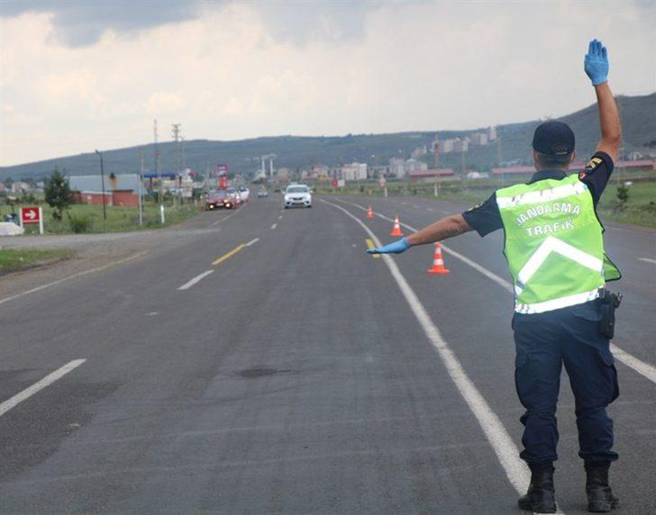 Kars’ta jandarmadan trafik denetimi G2