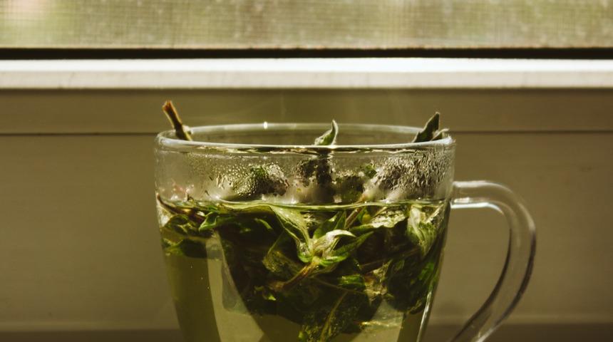 Bitki çaylarıyla ilgili şaşırtan gerçekler! Hangi çay, ruh halinizi nasıl etkiliyor?