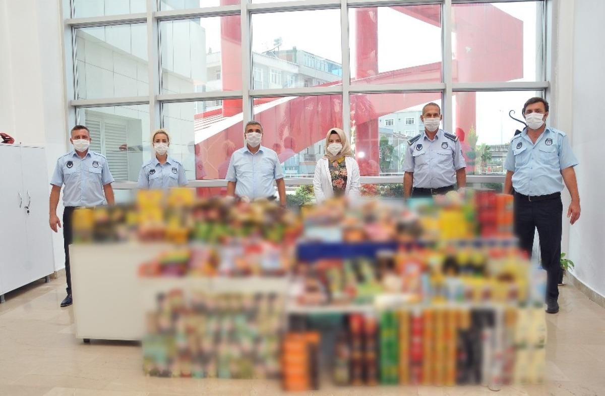 Tarihi ge&ccedil;miş 1300 gıda &uuml;r&uuml;n&uuml; imha edildi