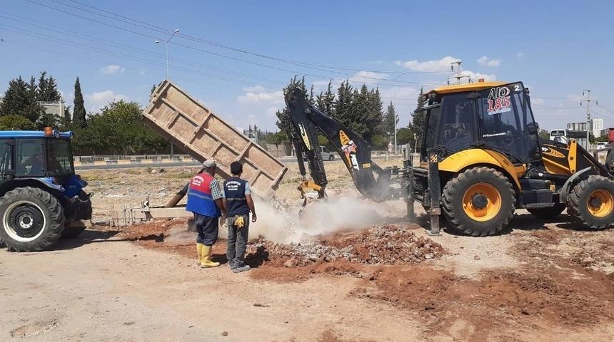 Belediye&rsquo;nin hizmet g&ouml;t&uuml;rme &ccedil;alışmaları s&uuml;r&uuml;yor