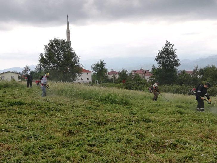 Ordu’da mezarlıklarda bayram hazırlığı G1
