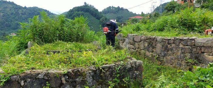 Ordu’da mezarlıklarda bayram hazırlığı G2