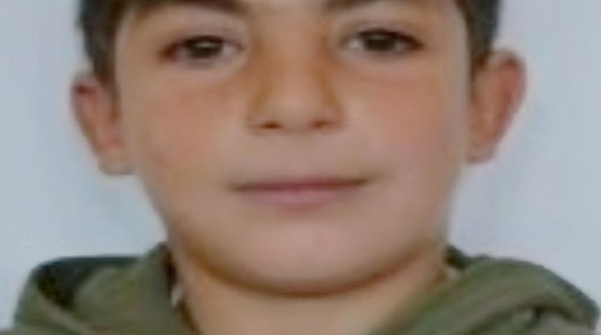 Ağrı Milli Eğitim Müdürü Tekin, sele kapılarak hayatını kaybeden öğrenci için taziye mesajı yayınladı