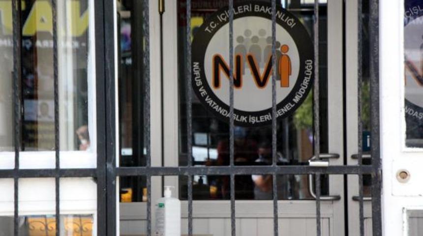 'Koronavirüs hediye getirdim' diye bağırdı, bina boşaltıldı