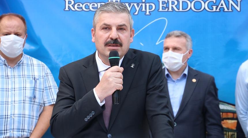 Çankırı ve Kastamonu'da Ayasofya'nın yeniden ibadete açılması dolayısıyla lokma tatlısı ikramı