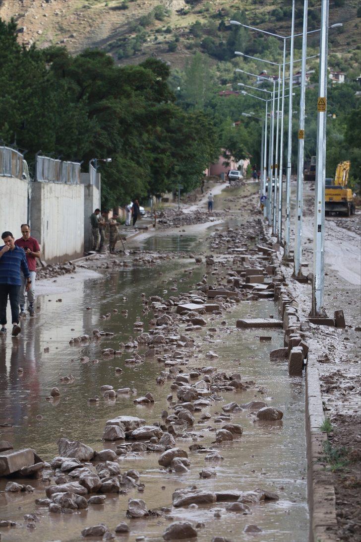 Erzincan'da sağanak yaşamı olumsuz etkiledi G1