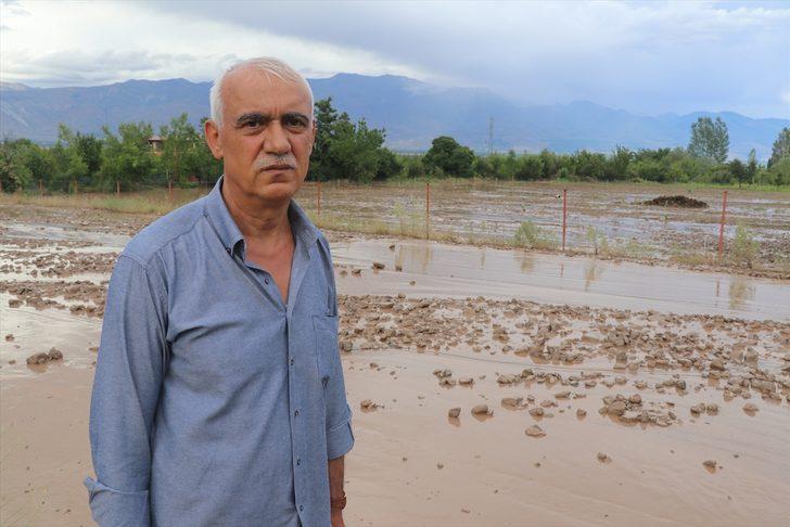 Erzincan'da sağanak yaşamı olumsuz etkiledi G2