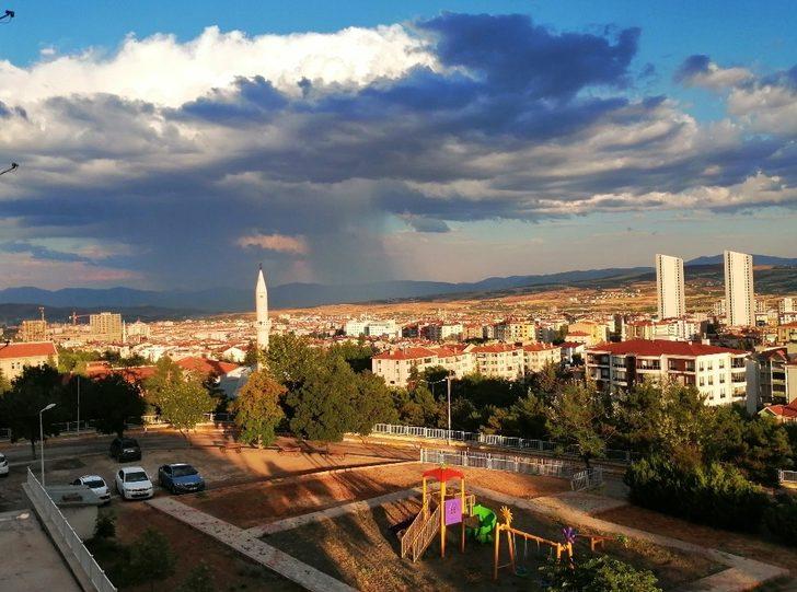 Elazığ’da bulutların muhteşem görsel şöleni G1