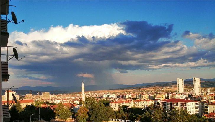 Elazığ’da bulutların muhteşem görsel şöleni G3