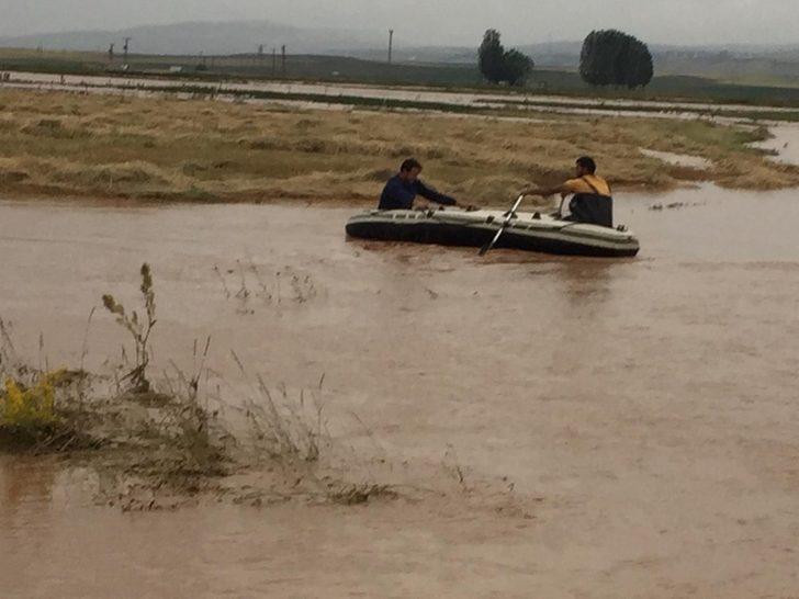 Ahlat Kaymakamlığından sel açıklaması G4