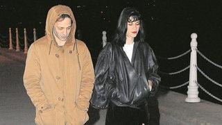 Kaan Tangöze ve Kıvılcım Ural'dan gece yürüyüşü