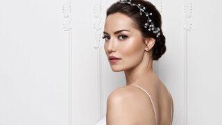 Fahriye Evcen gelinlik giydi