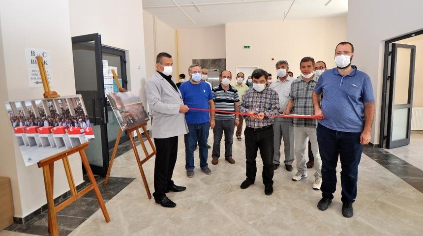 NE&Uuml; İlahiyat Fak&uuml;ltesinde 15 Temmuz sergisi