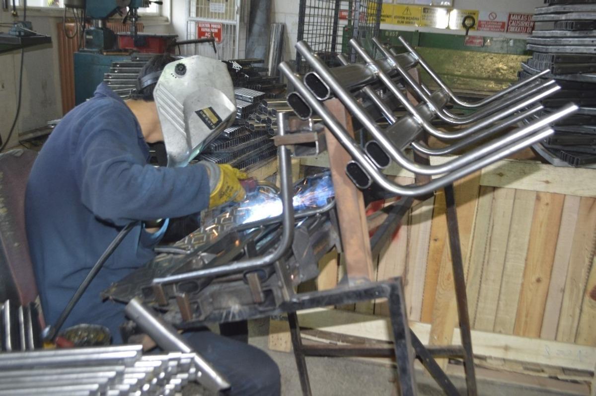 Tavşanlı&rsquo;da eğitim alanında &uuml;retim aralıksız devam ediyor