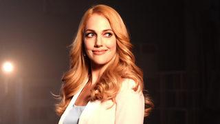 Meryem Uzerli bir darbe daha aldı