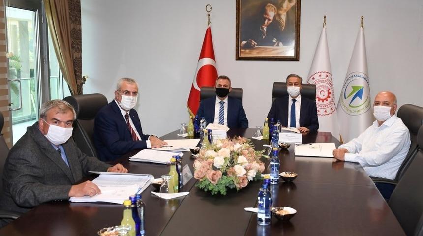 &Ccedil;KA Y&ouml;netim Kurulu Toplantısı, Mersin ve Adana valilerinin katılımıyla yapıldı