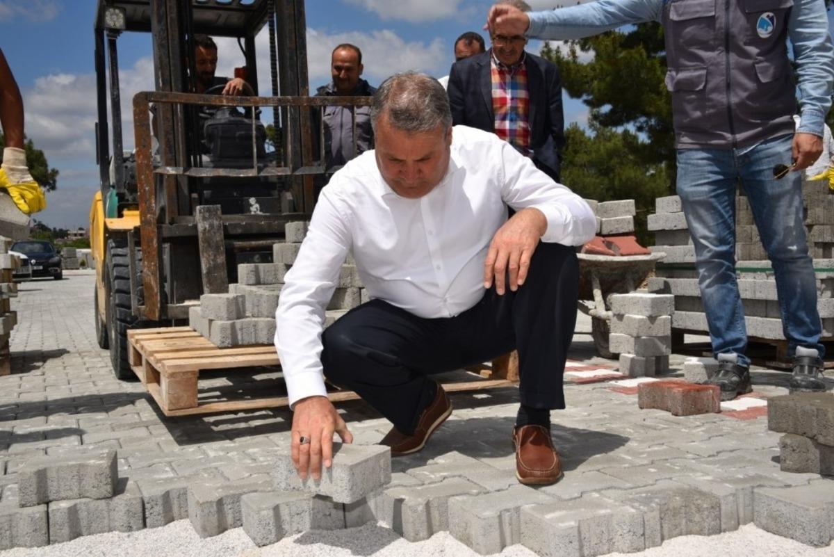 Yunusemre&rsquo;de hedef 170 bin metrekare kilitli parke taşı