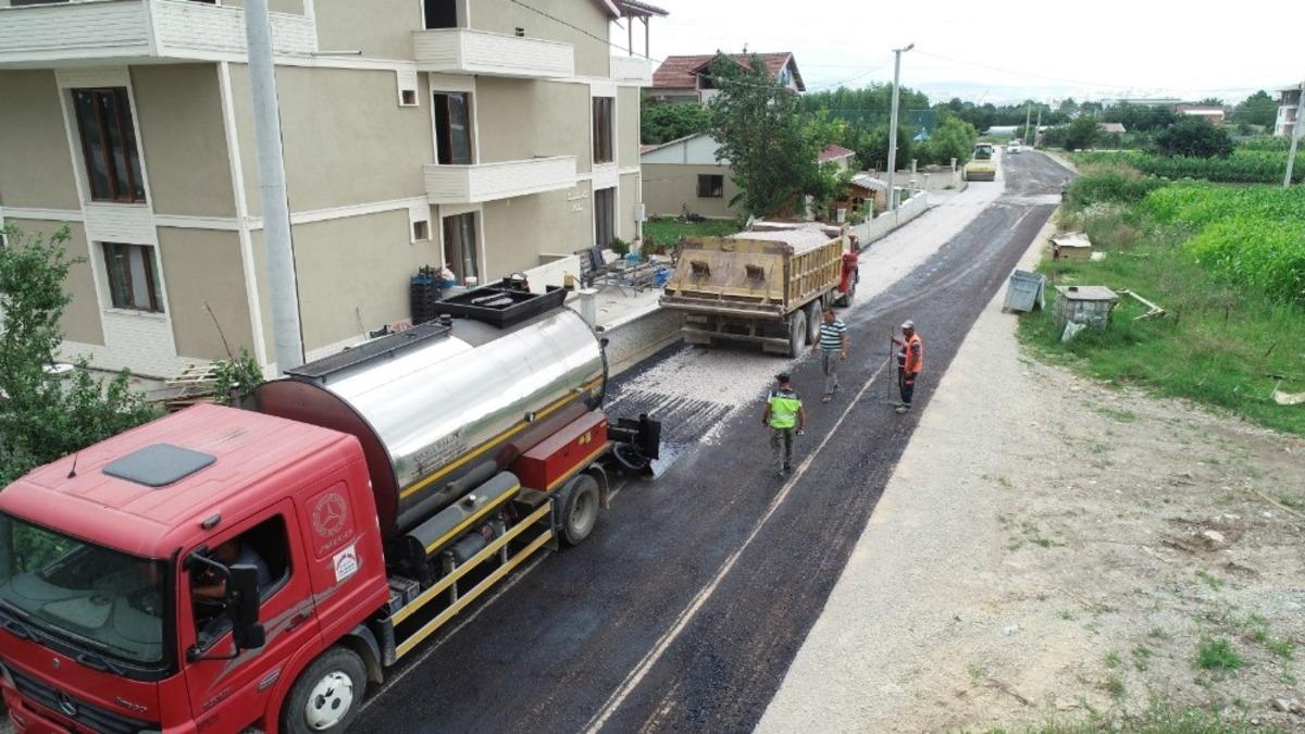 Başiskele&rsquo;nin yolları asfaltlanıyor
