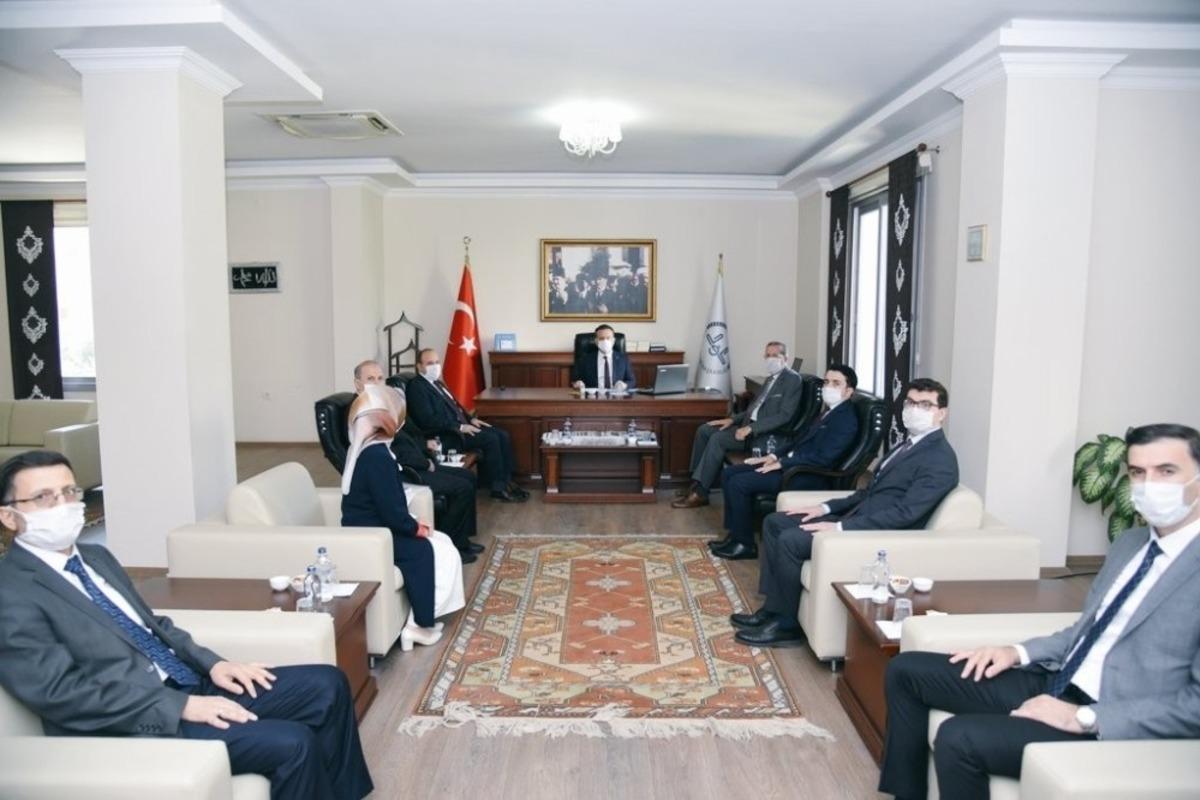 Aydın Valisi Aksoy&rsquo;dan İl M&uuml;ft&uuml;s&uuml; Aksu&rsquo;ya ziyaret