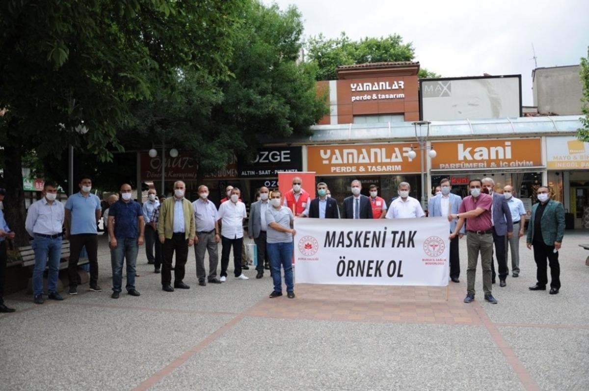 İneg&ouml;l Belediyesi&rsquo;nden &rsquo;Maske tak, &ouml;rnek ol&rsquo; etkinliği