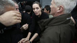 Angelina Jolie ölecek mi?