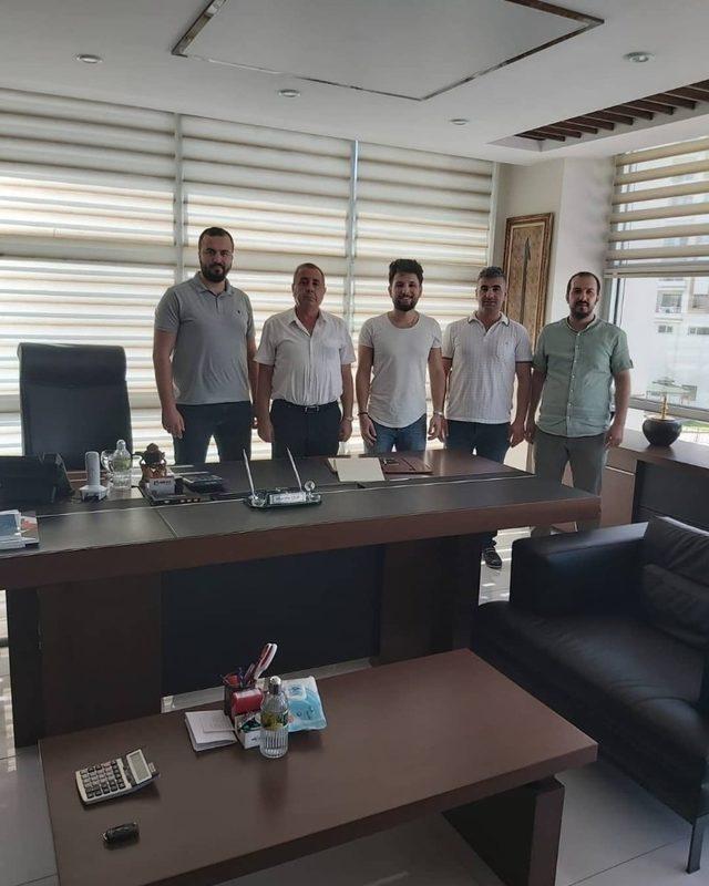 Yeşilyurt Belediyespor genç milli futbolcuyu kadrosuna kattı