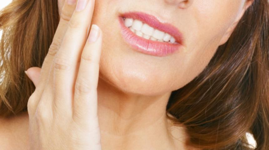 Koronavir&uuml;s stresi dişleri vurabiliyor