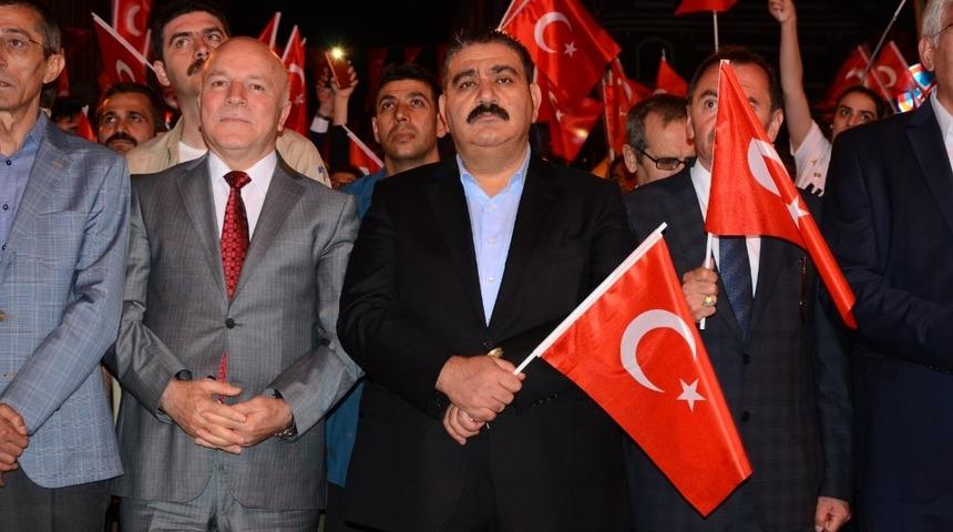 Başkan Sunar: &ldquo;15 Temmuz D&uuml;nya Demokrasi Tarihinin &ouml;ns&ouml;z&uuml;d&uuml;r&rdquo;