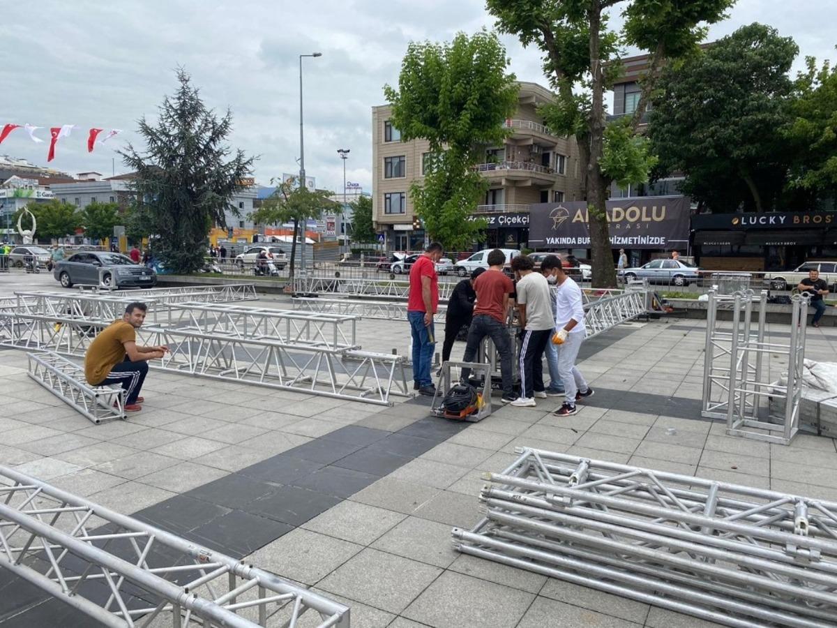 D&uuml;zce Anıtpark 15 Temmuz&rsquo;a hazırlanıyor