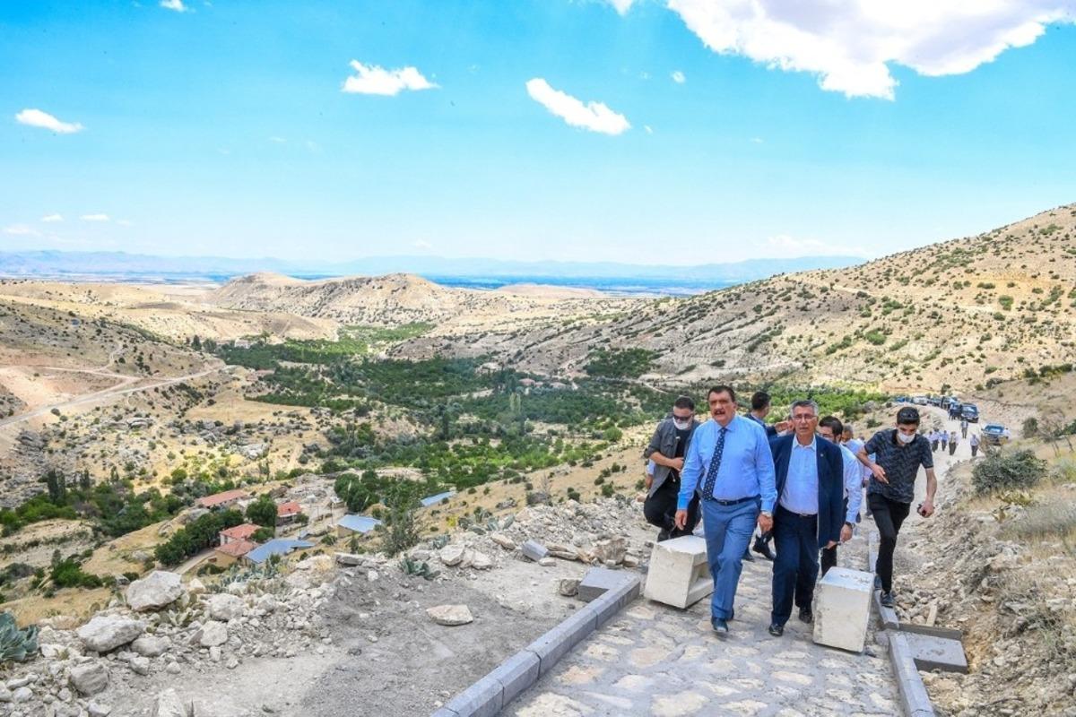 Ansır Mağaraları, g&uuml;n y&uuml;z&uuml;ne &ccedil;ıkıyor