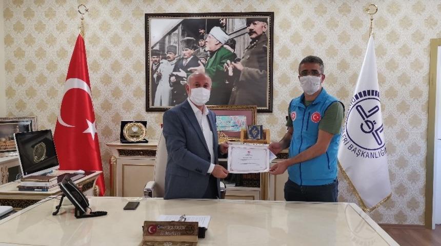 M&uuml;ft&uuml; Keskin&rsquo;den kurban bağışı