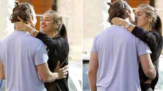 Irina Shayk, Bradley Cooper ile ilk pozunu paylaştı