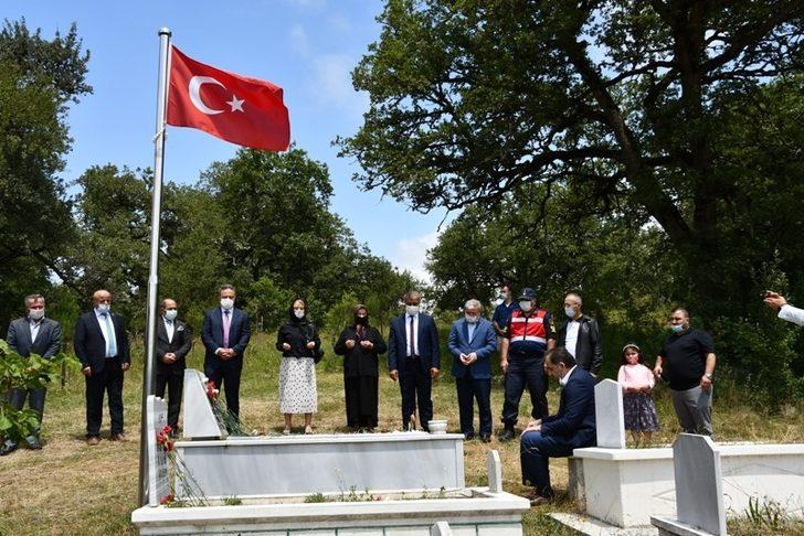 15 Temmuz şehidinin mezarına ziyaret G4