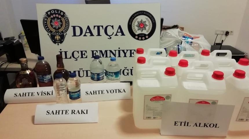 Motosiklette sahte i&ccedil;ki bulunduran şahıs g&ouml;zaltına alındı