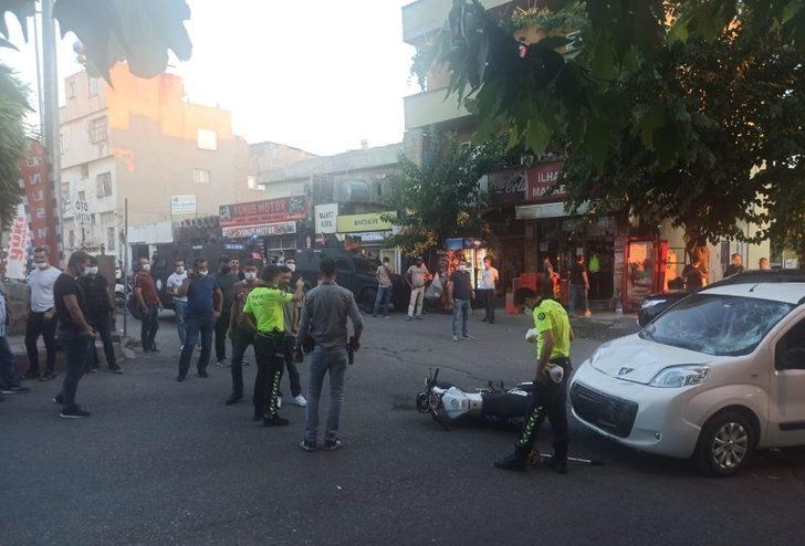 Otomobil ile motosiklet çarpıştı: 2 yaralı G3