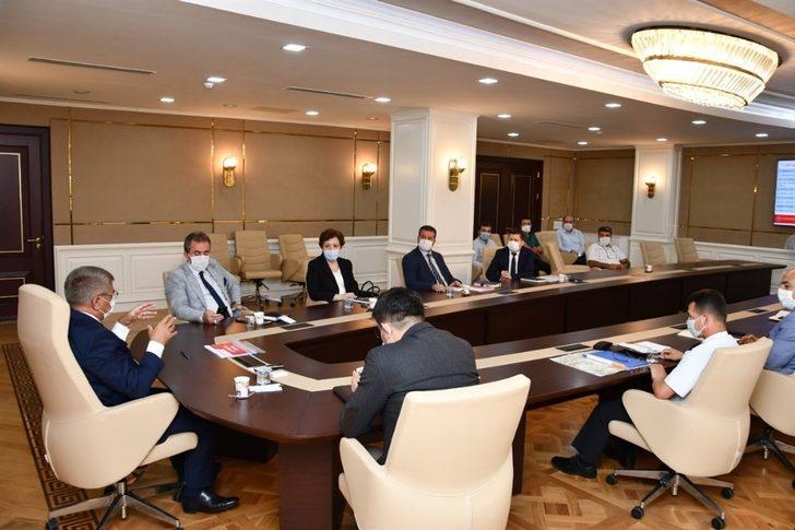 Koronavirüs artışı sonrası yeni önlemler masaya yatırıldı G3