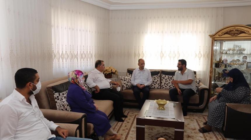 Şehit yakınlarını ziyaret