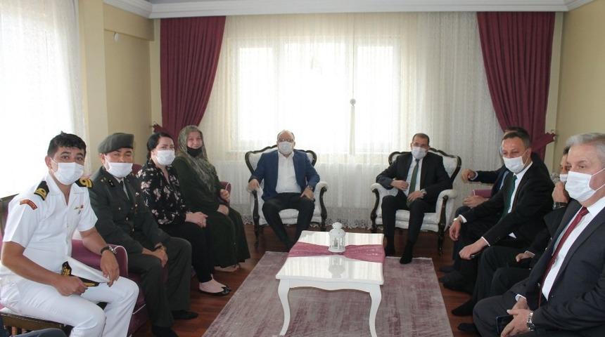 Zonguldak&rsquo;ta şehit ailesi ve gazi ziyaret edildi