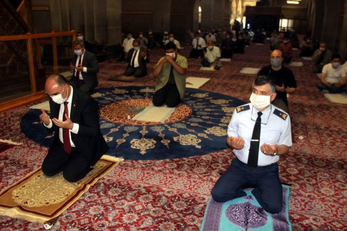 Şehitler i&ccedil;in hatim duası yapıldı