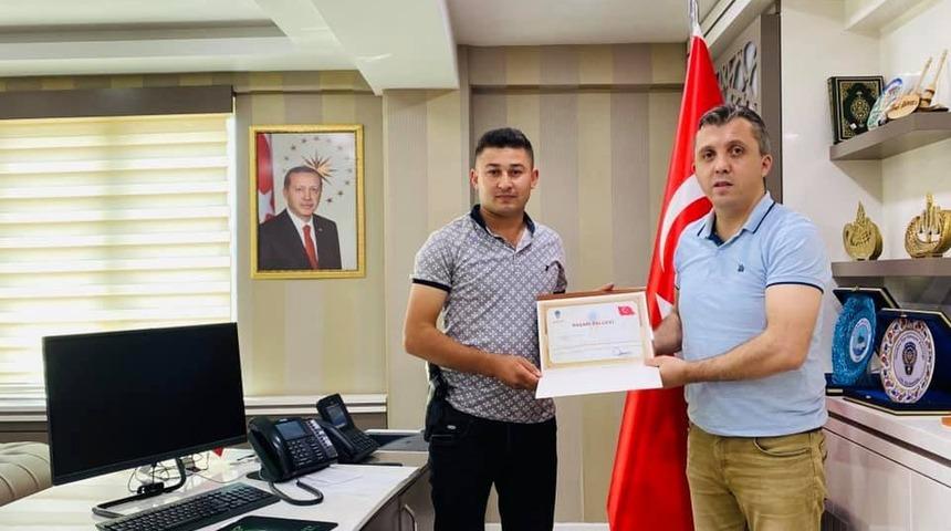 Kaymakam Solmaz&rsquo;dan jandarma personellerine başarı belgesi