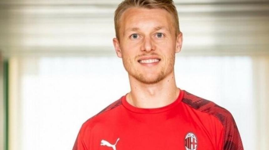 AC Milan, Simon Kjaer'in bonservisini aldı