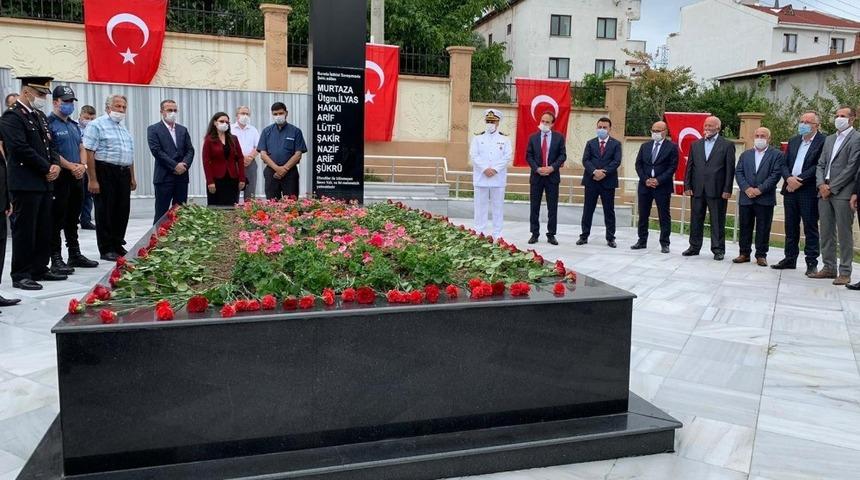 Yalova&rsquo;da şehitlikler ziyaret edildi