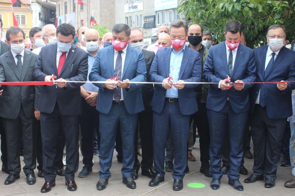 Giresun&rsquo;da 15 Temmuz fotoğraf sergisi a&ccedil;ıldı