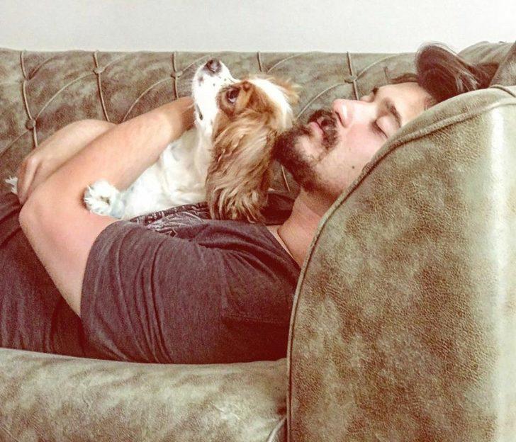 Bursalı genç avukat son yolculuğuna uğurlandı G3